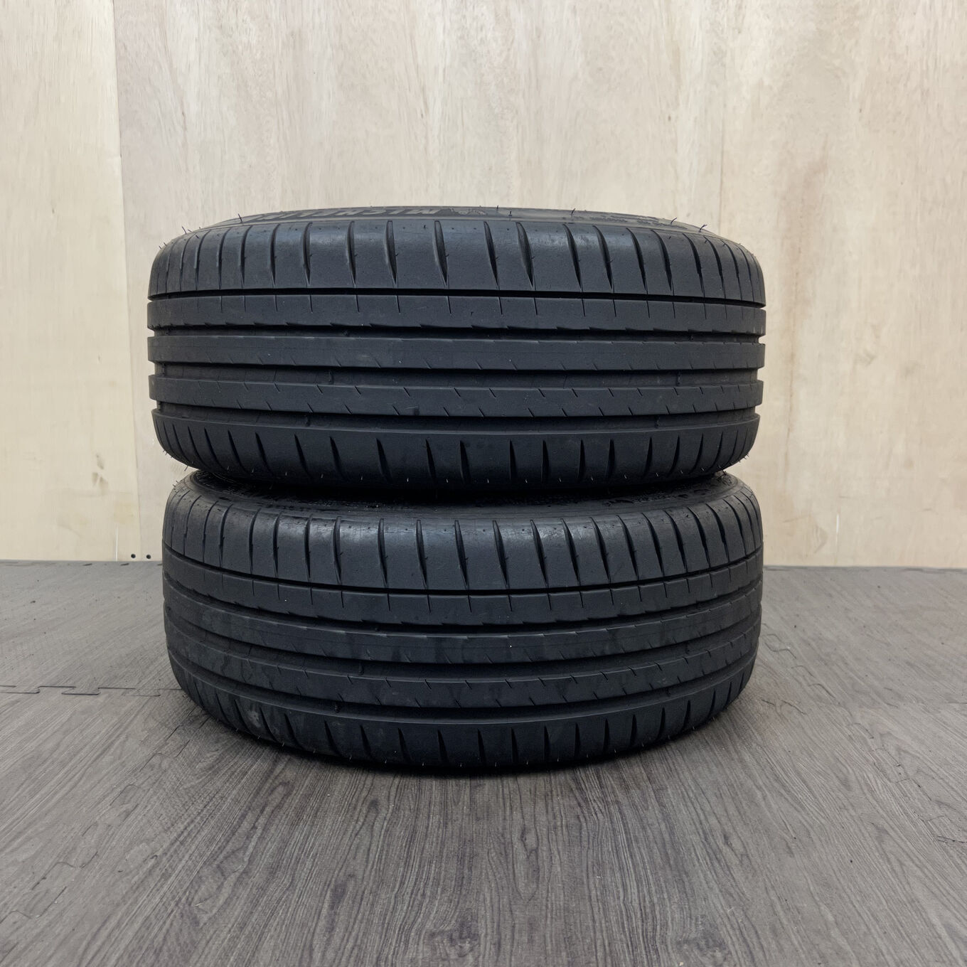 Michelin PILOT SPORT 4 205/45 R17, фото 3