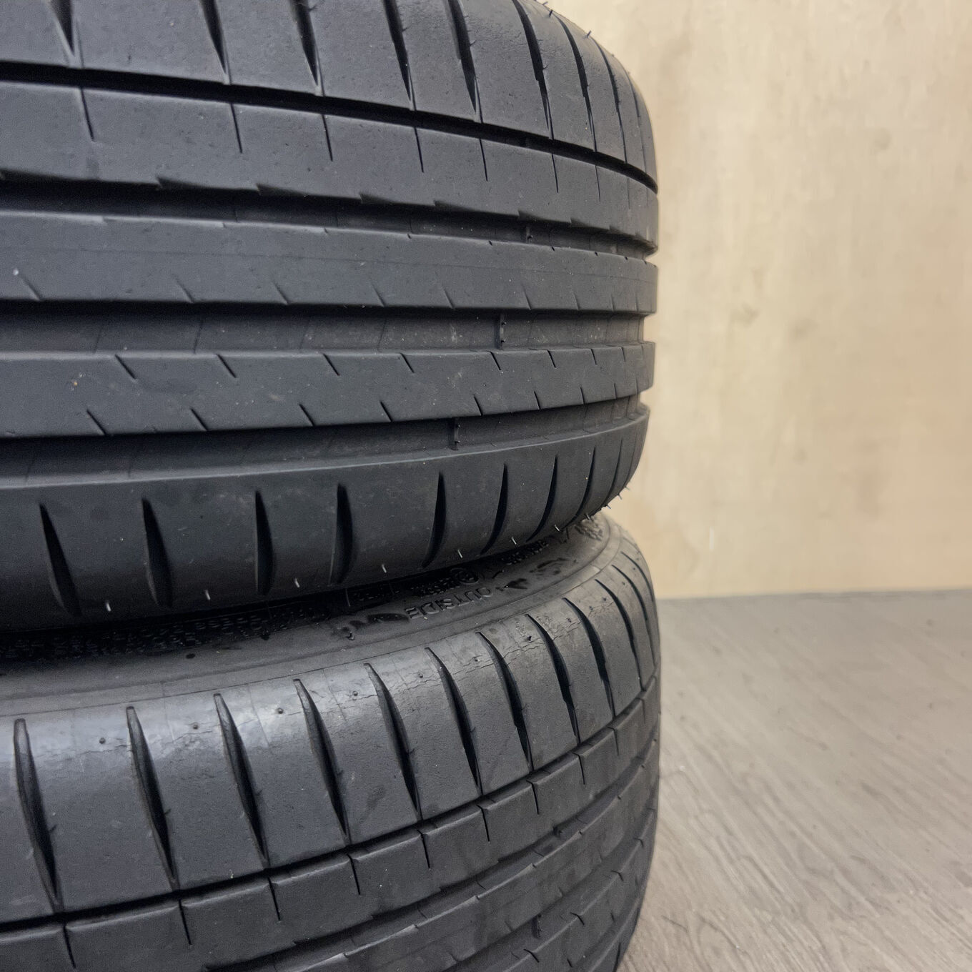 Michelin PILOT SPORT 4 205/45 R17, фото 4