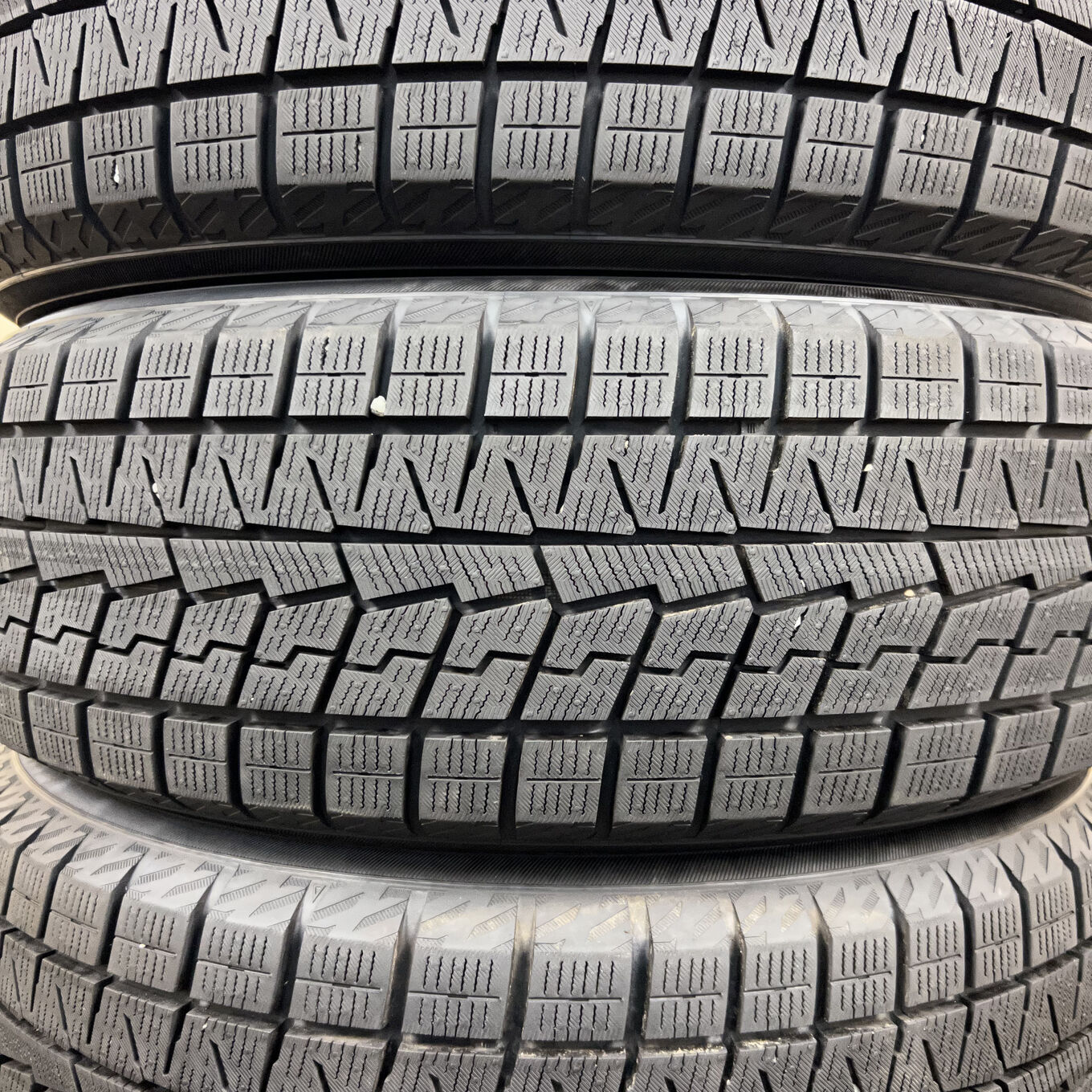Yokohama ICE GUARD IG70 205/60 R16, фото 2