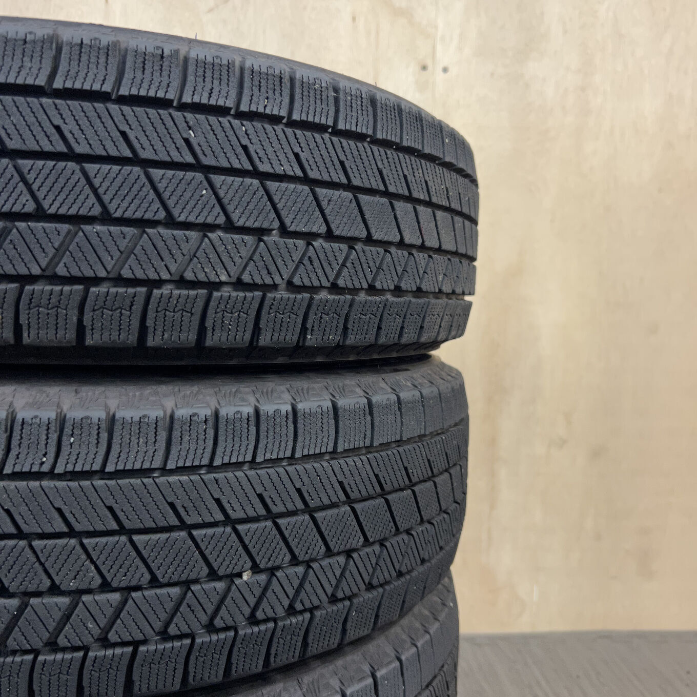 Bridgestone BLIZZAK VRX3 175/65 R15, фото 6