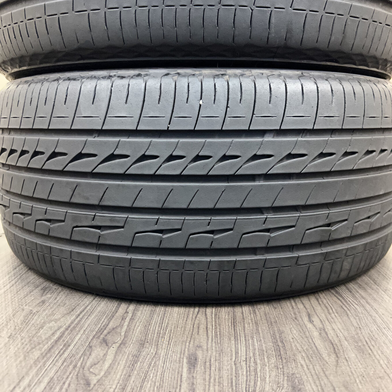 Bridgestone REGNO GR-XII 245/35 R19, фото 2