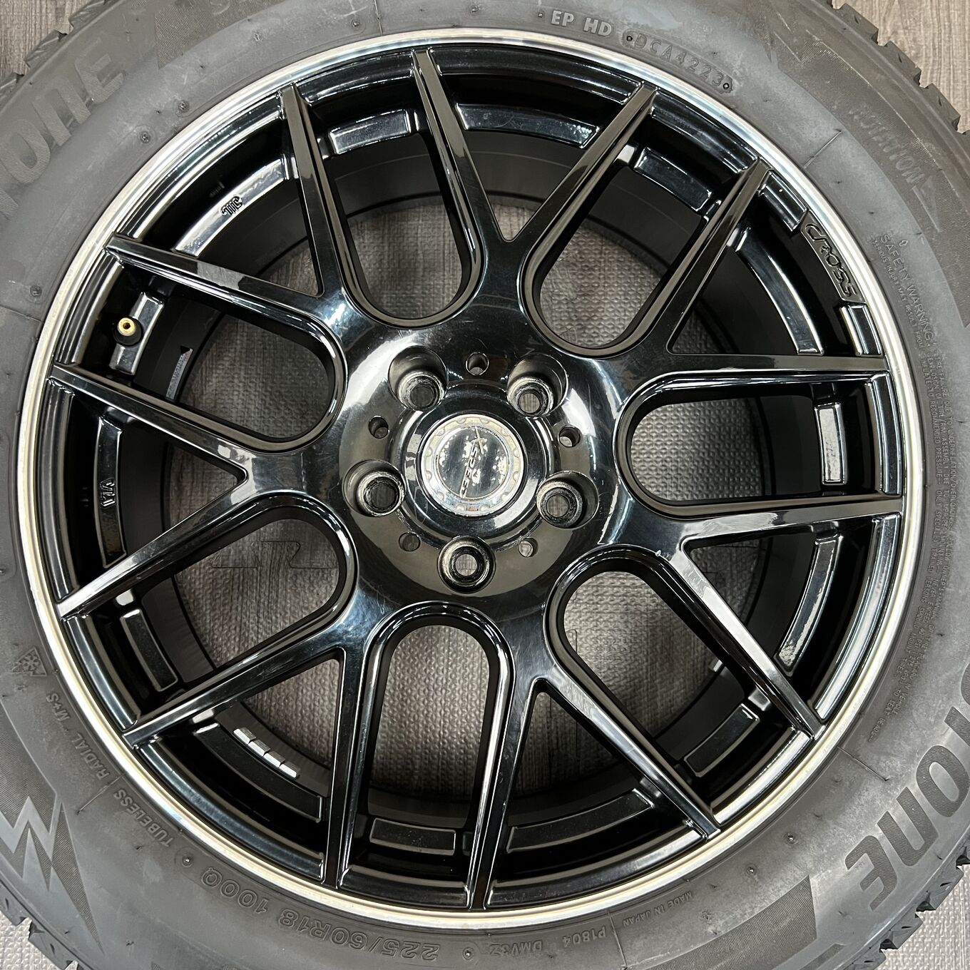 Bridgestone BLIZZAK DM-V3 225/60 R18, фото 3