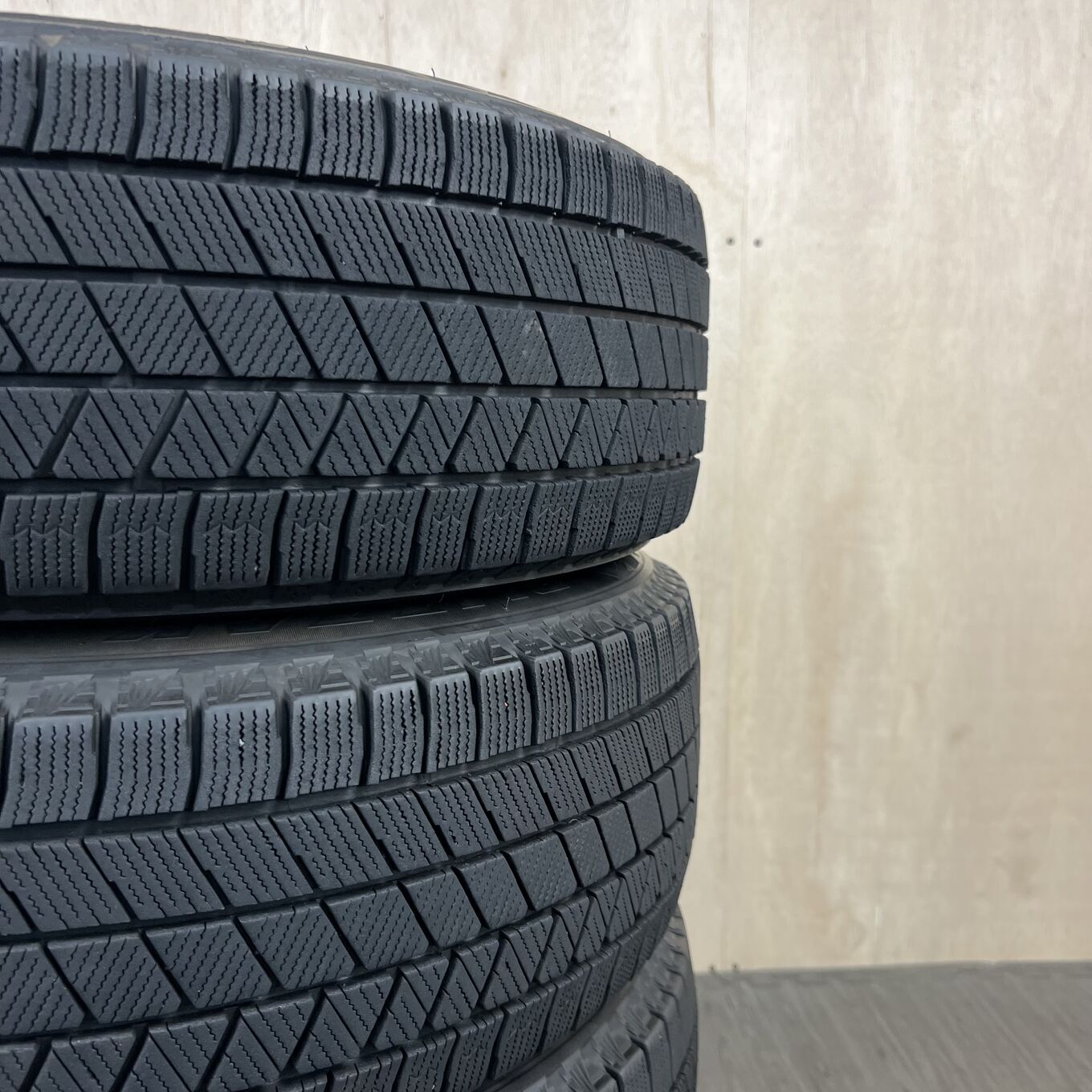 Bridgestone BLIZZAK VRX3 205/65 R16, фото 6