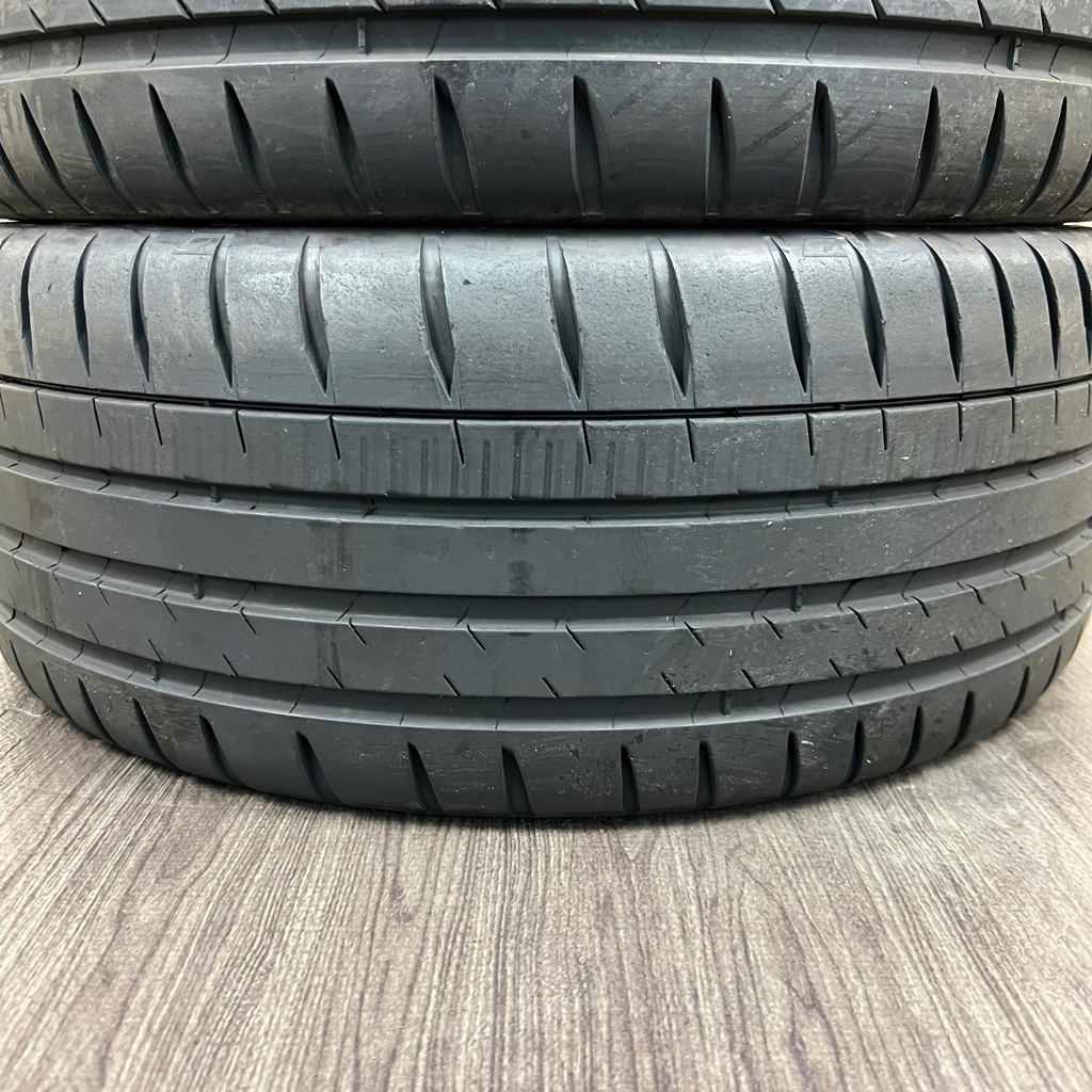 Michelin PILPT SPORT 4S 215/35 R18, фото 2