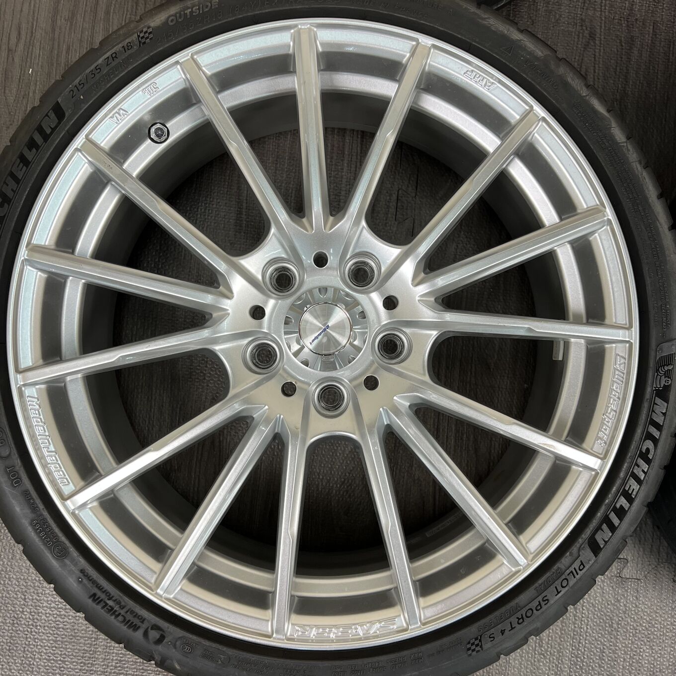 Michelin SPORT SA-35R 215/35 R18, фото 2
