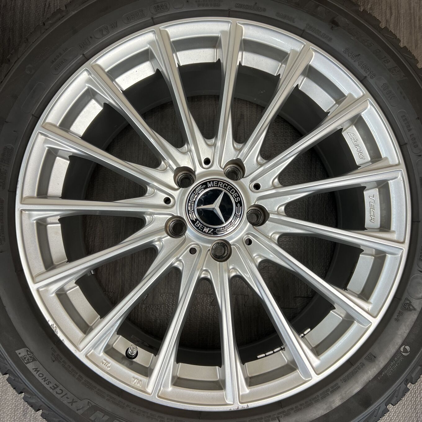 Michelin MERCEDES BENZ 245/45 R18, фото 3