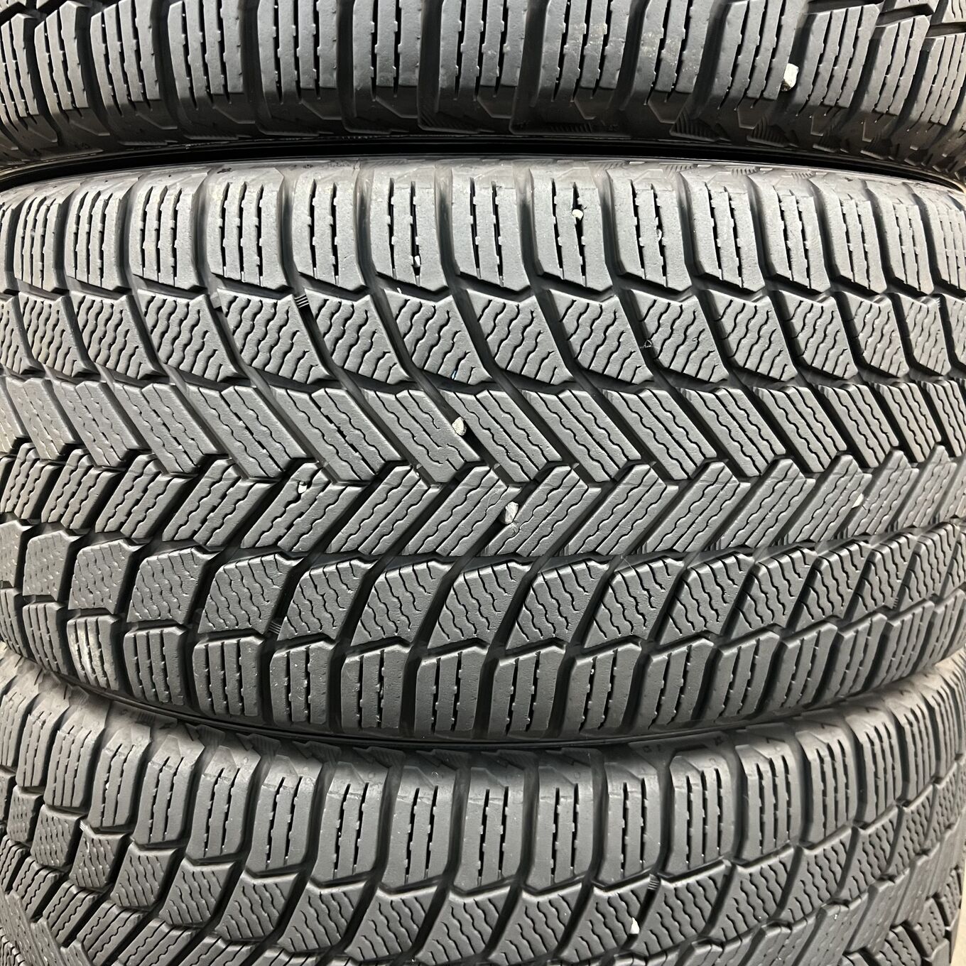 Michelin X-ICE SNOW 245/45 R18, фото 4