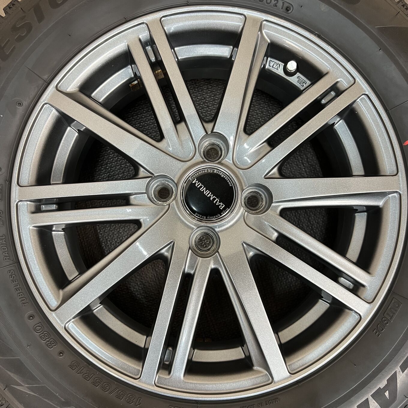 Bridgestone BALMINUM 185/65 R15, фото 5