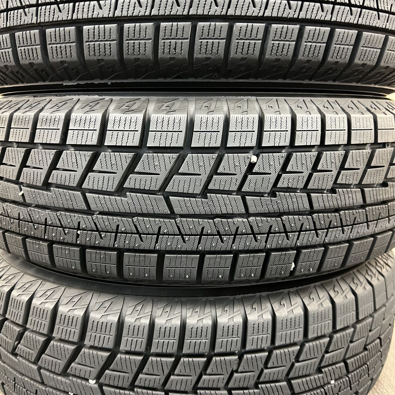 Yokohama ICE GUARD IG60 175/70 R14, фото 4
