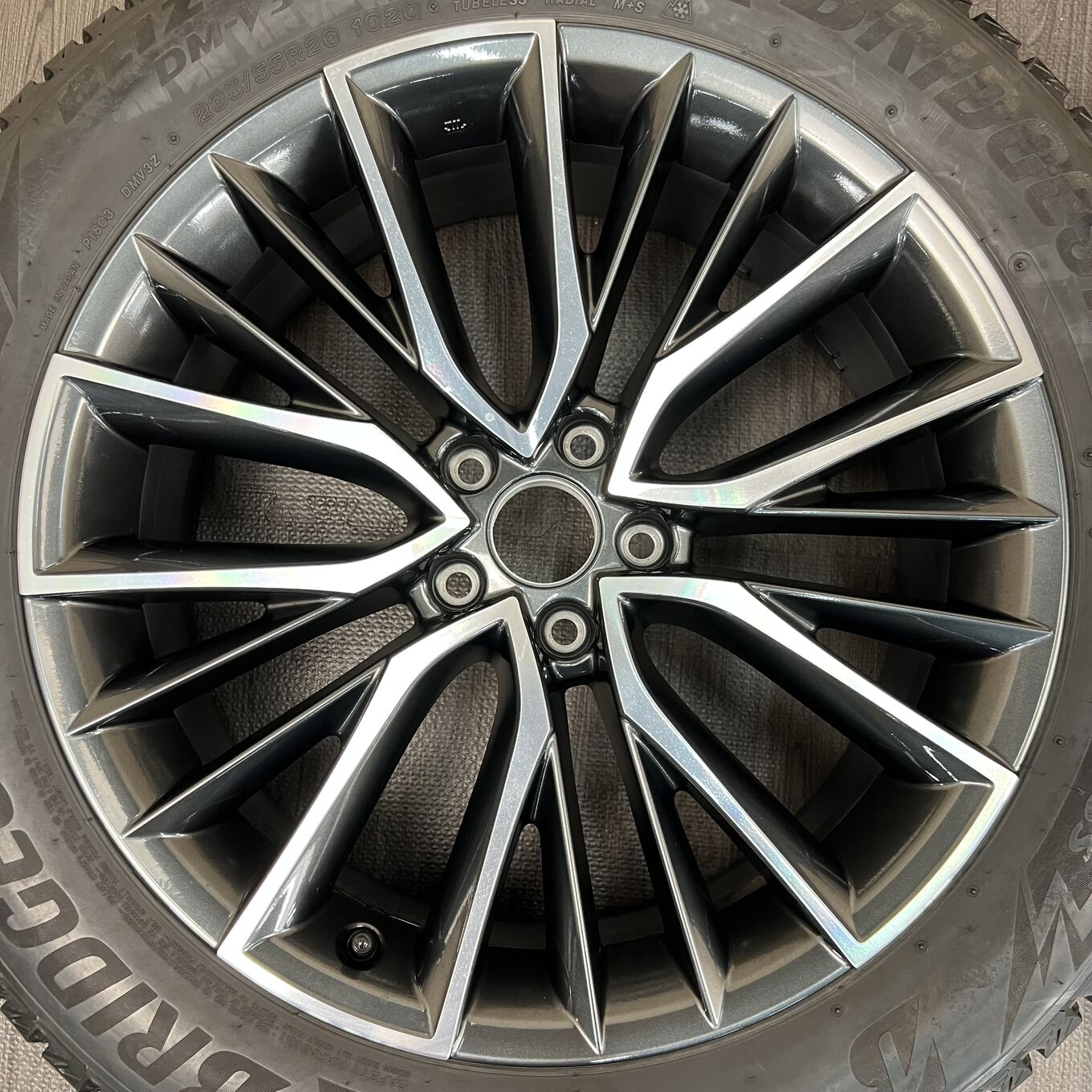 Bridgestone NX; RX 235/55 R20, фото 2