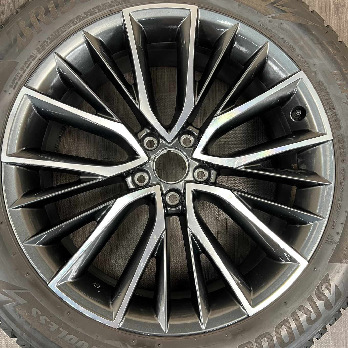 Bridgestone NX; RX 235/55 R20, фото 3