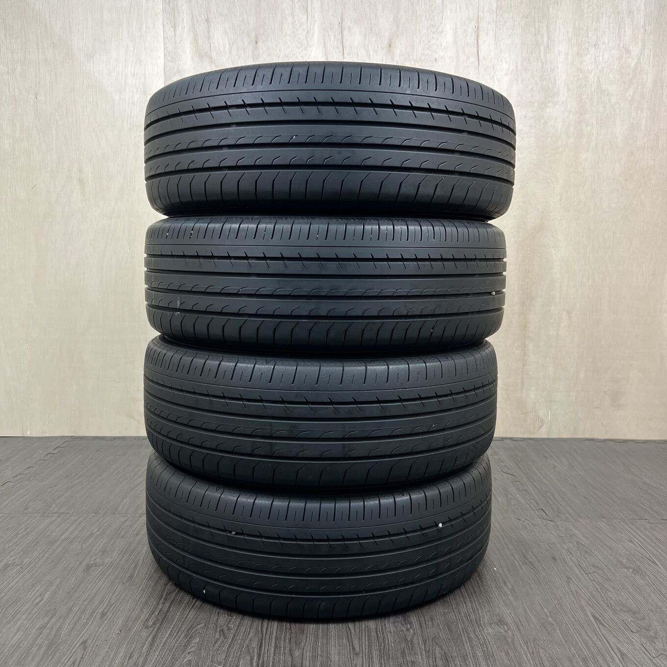 Б/У шина 195/60 R16 Yokohama BLUEARTH RV RV03, артикул 116T40426
