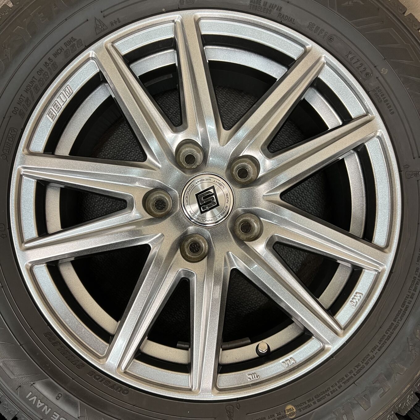 Goodyear SEIN 215/60 R16, фото 4