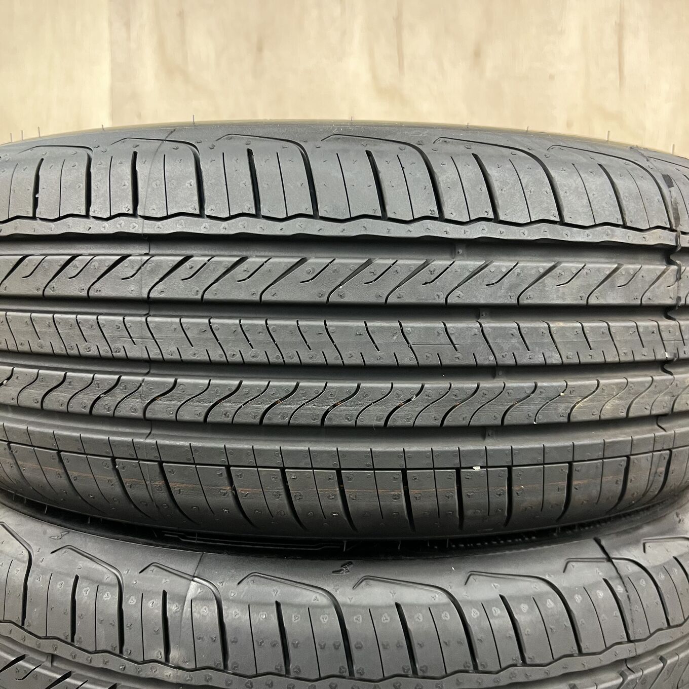 Goodyear ASSURANCE TRIPLE MAX2 195/60 R16, фото 2