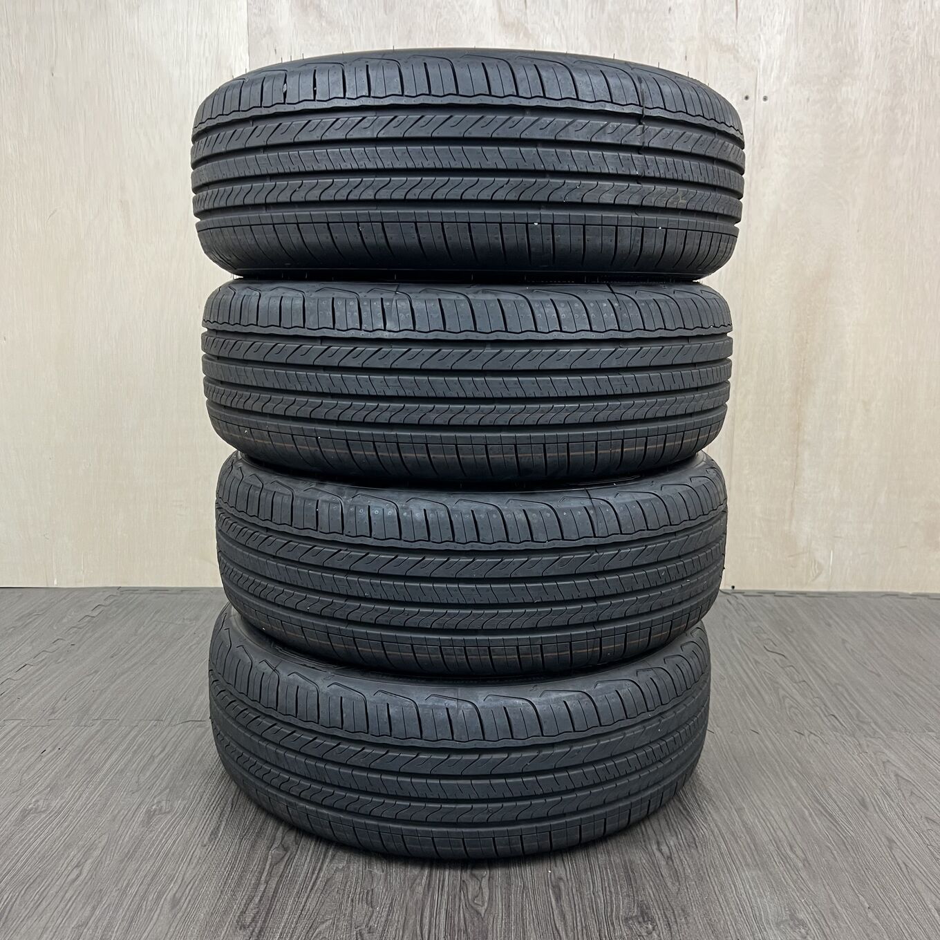 195/60 R16 Goodyear ASSURANCE TRIPLE MAX2 — 31 500 ¥/комплект