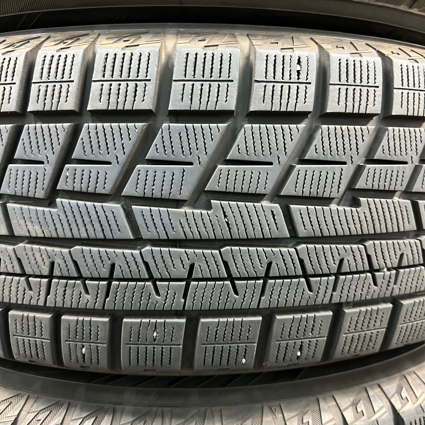 Yokohama ICE GUARD IG60 215/65 R16, фото 4