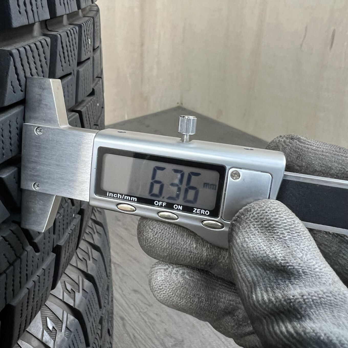 Yokohama ICE GUARD IG60 215/65 R16, фото 6