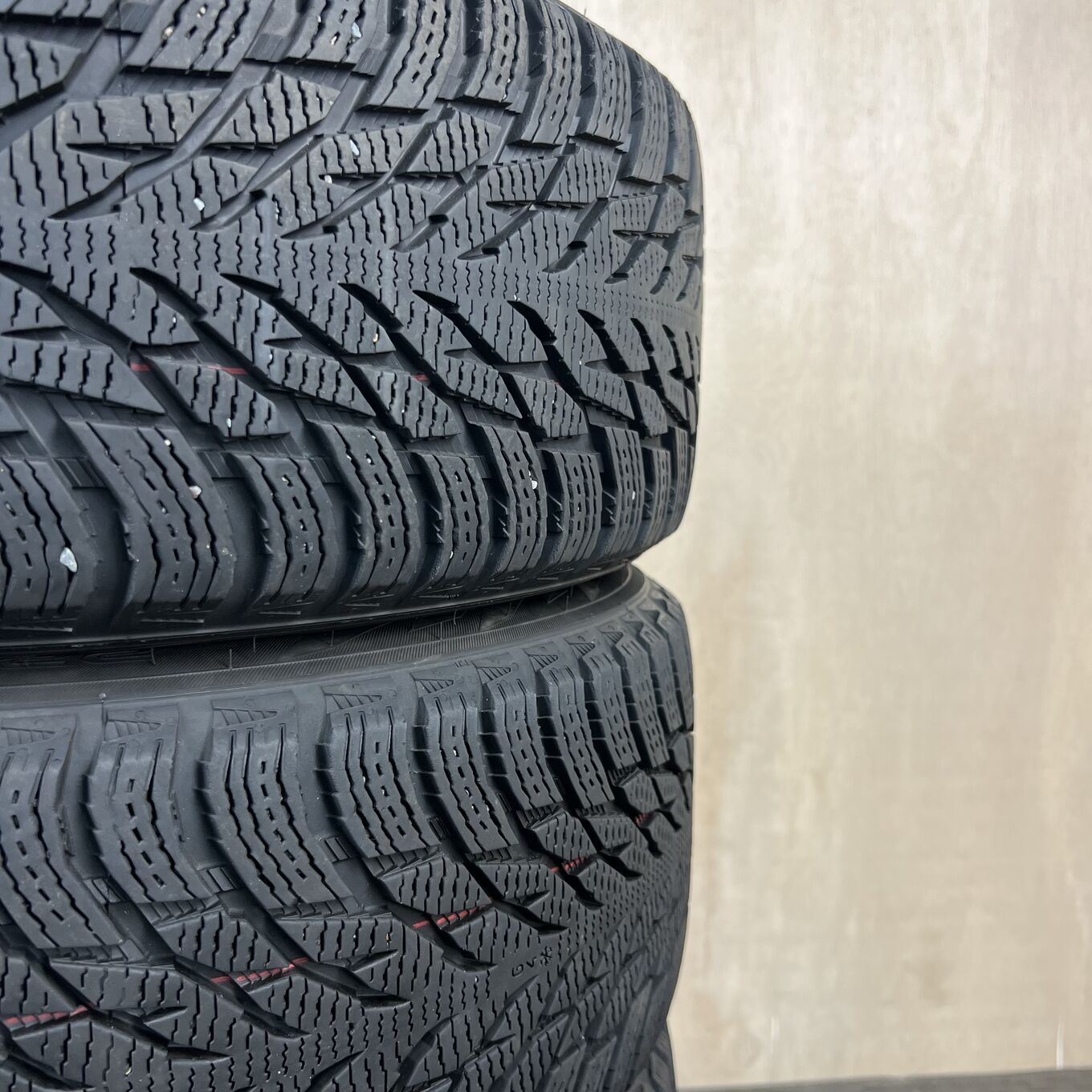 Nokian HAKKAPELITTA R3 225/55 R17, фото 6