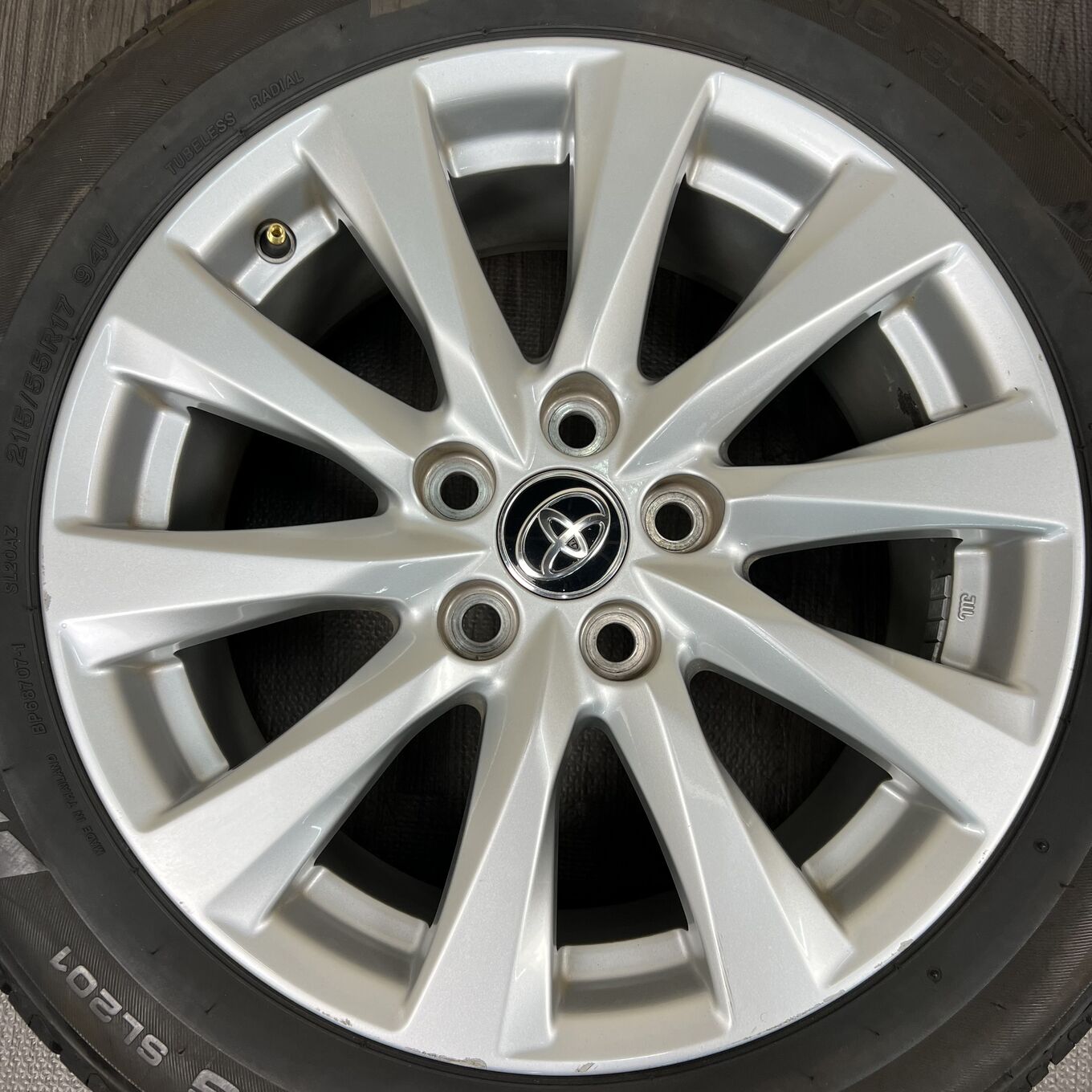 Toyo CAMRY XV70 215/55 R17, фото 2