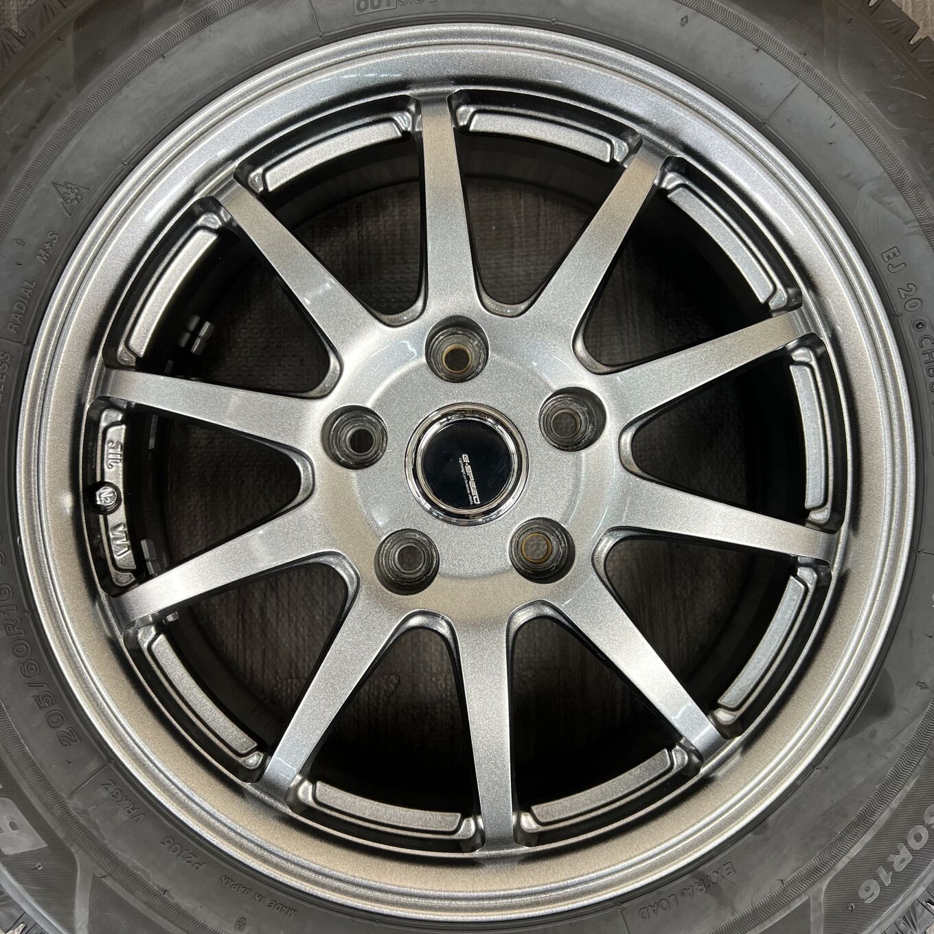 Bridgestone BLIZZAK VRX3 205/60 R16, фото 3