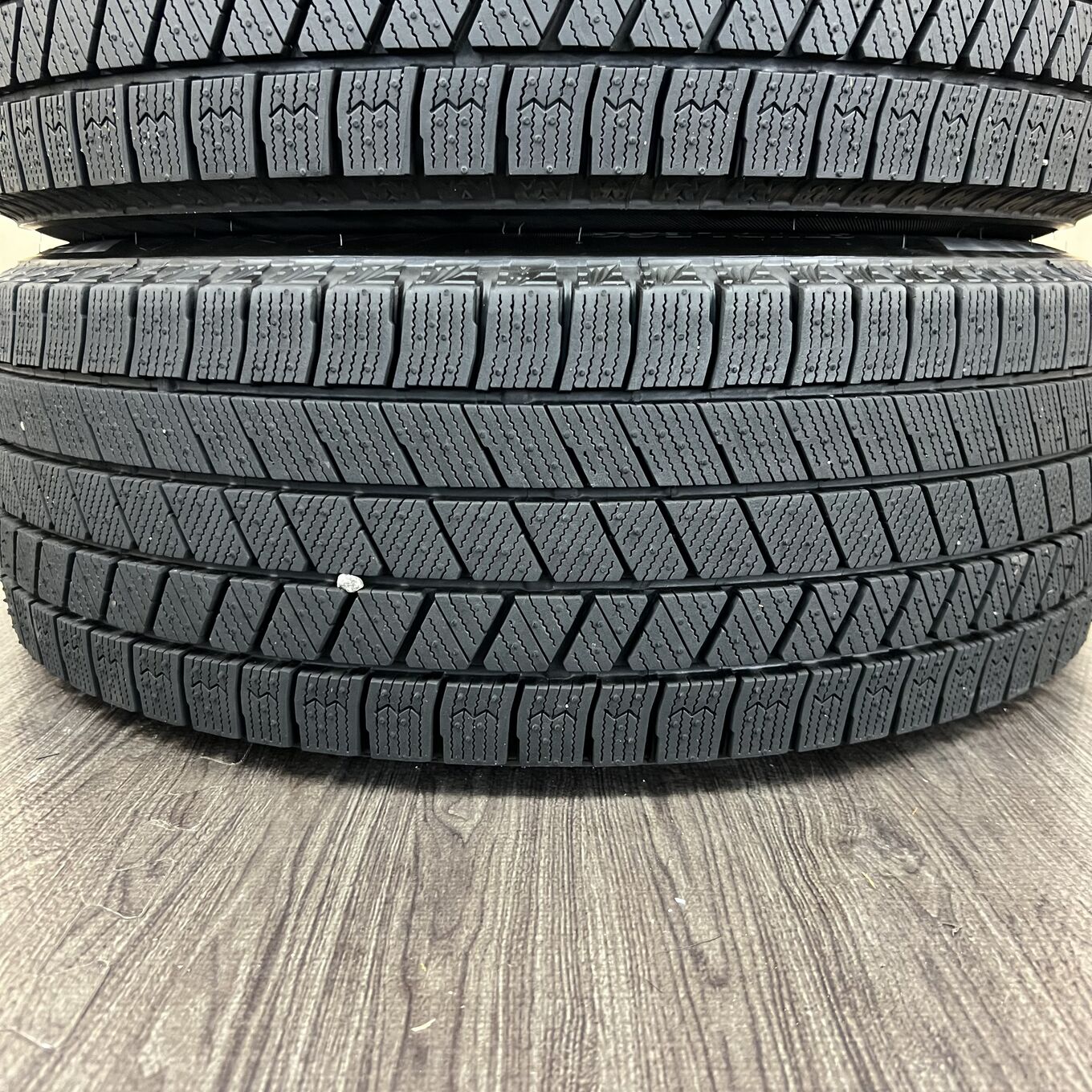 Bridgestone BLIZZAK VRX3 205/60 R16, фото 5