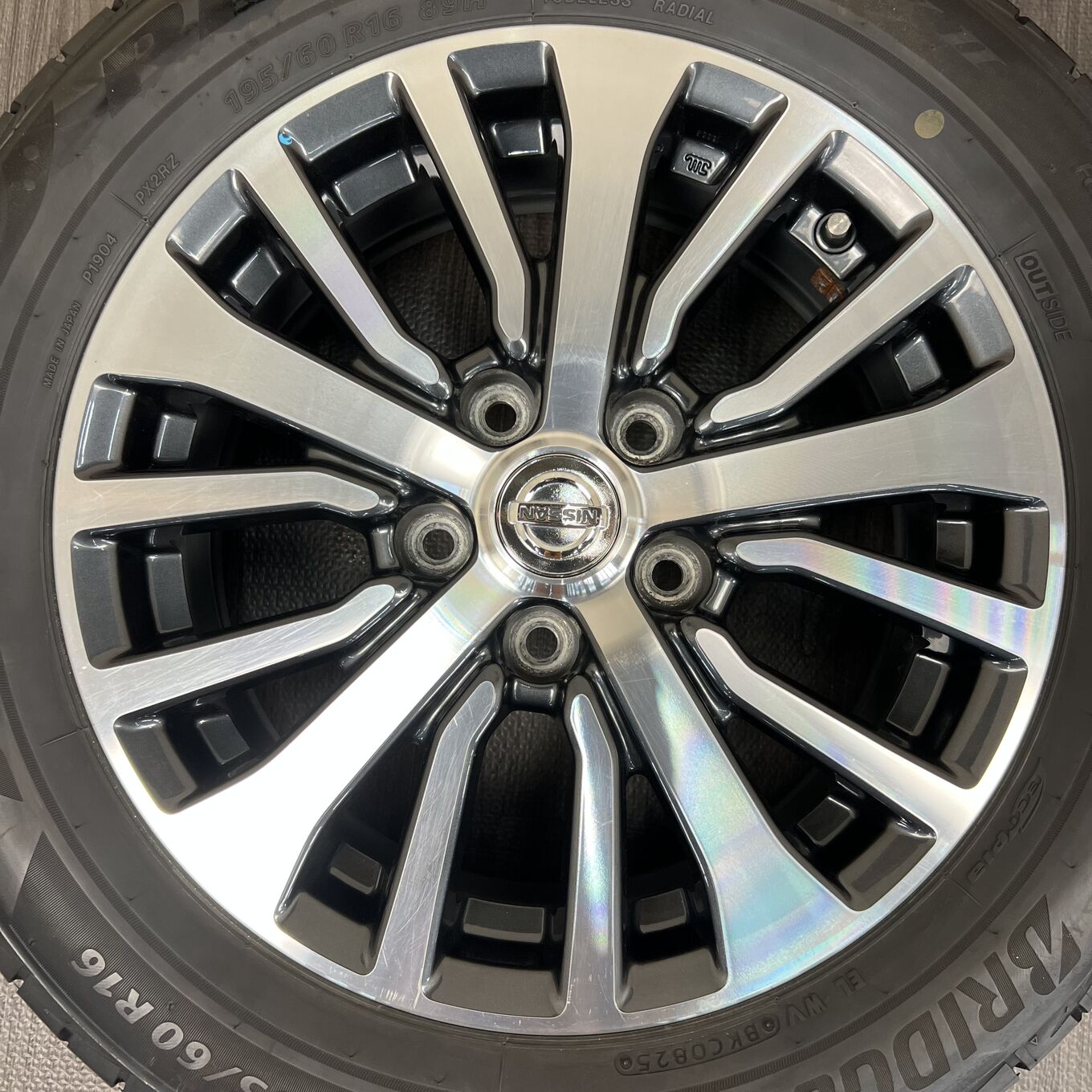 Bridgestone SERENA C26 195/60 R16, фото 2