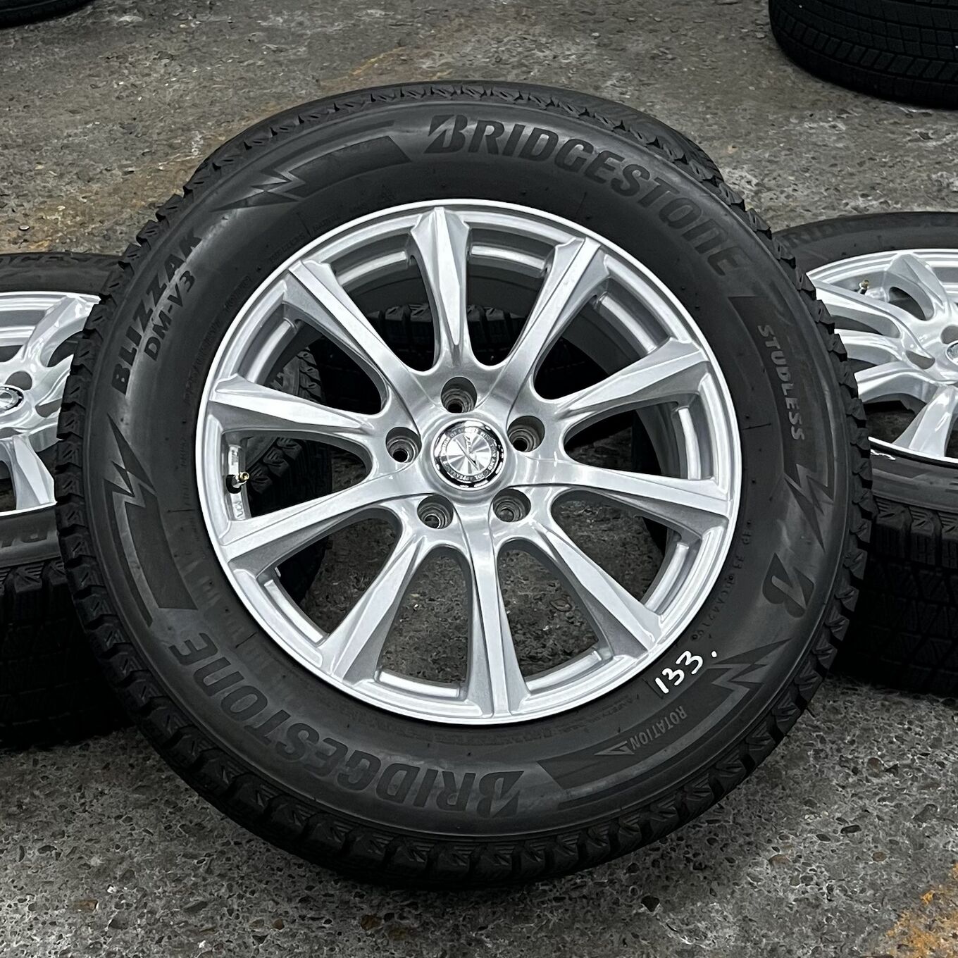 R17 7J ET40 5x114.3 JOKER — 21 100 ¥/комплект