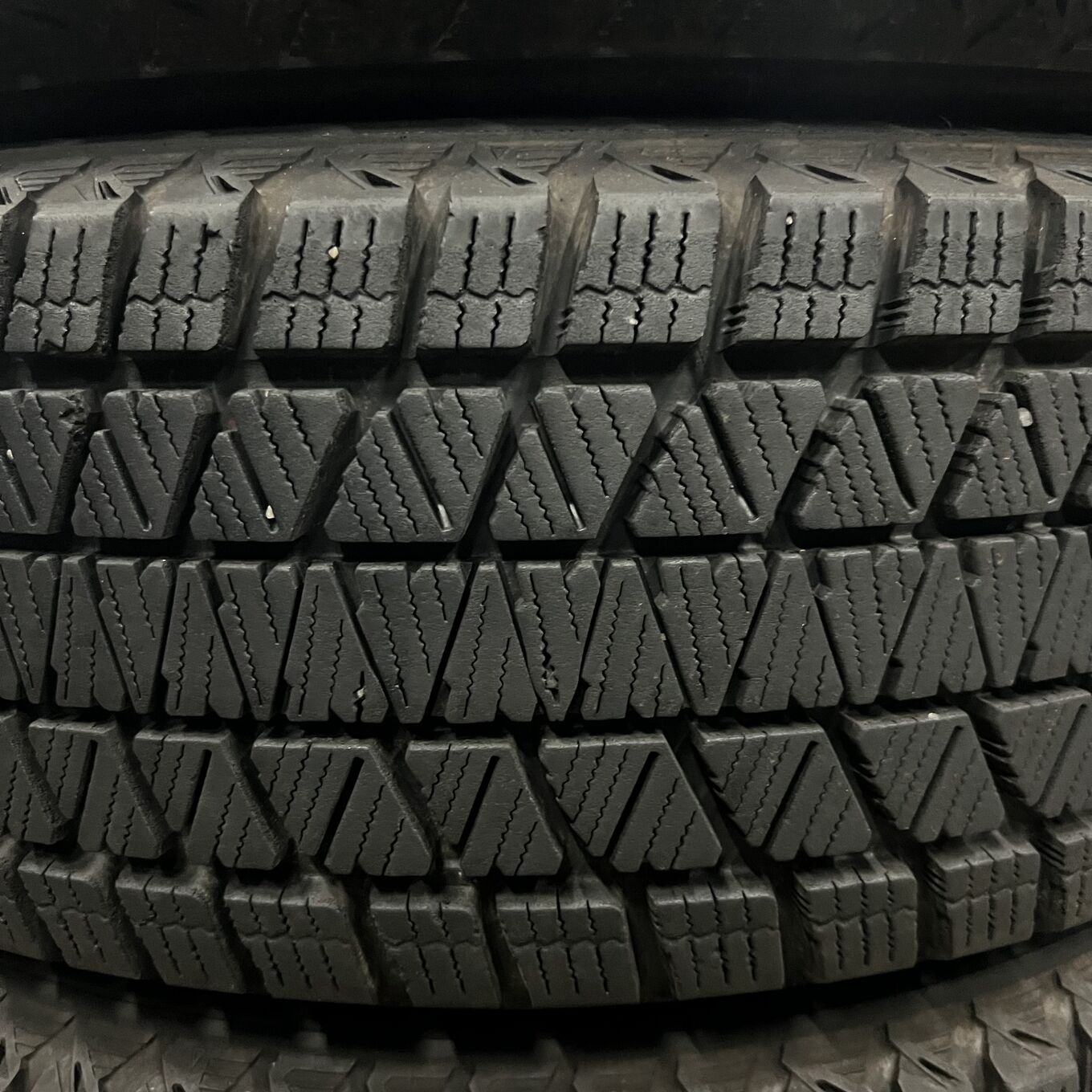 Bridgestone BLIZZAK DM-V3 225/65 R17, фото 3