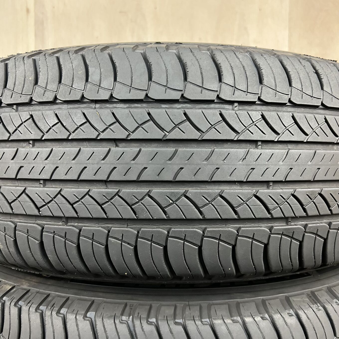 Michelin LATITUDE TOUR HP 265/60 R18, фото 2