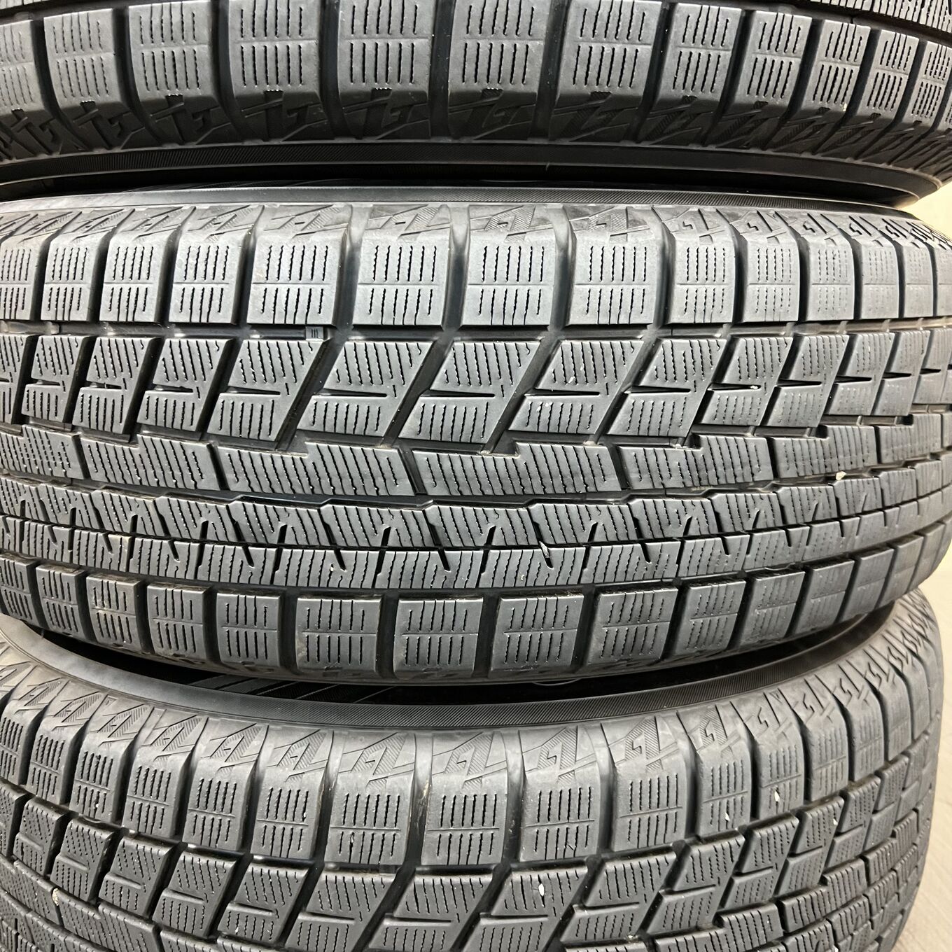 Yokohama ICE GUARD IG60 215/65 R16, фото 4