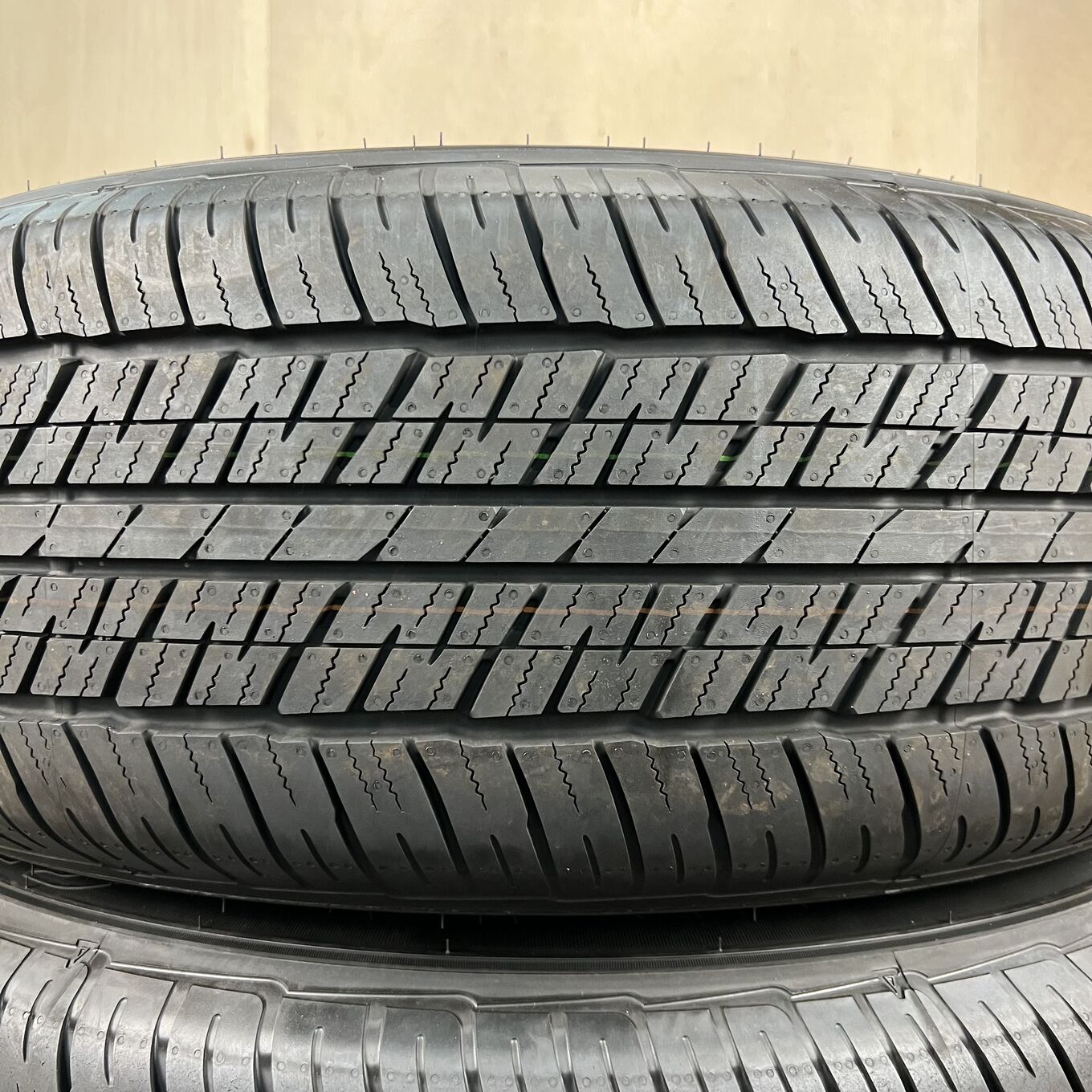 Dunlop GRANDTREK AT23 265/65 R18, фото 2