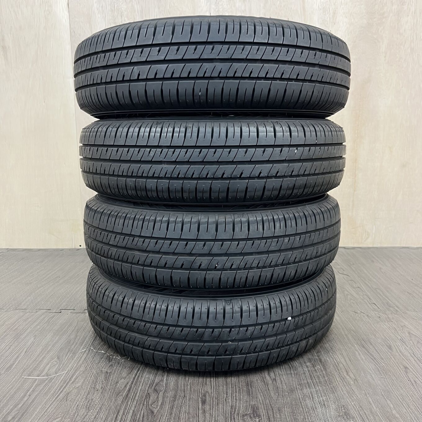 155/65 R14 Maxrun EFFICIA — 10 100 ¥/комплект