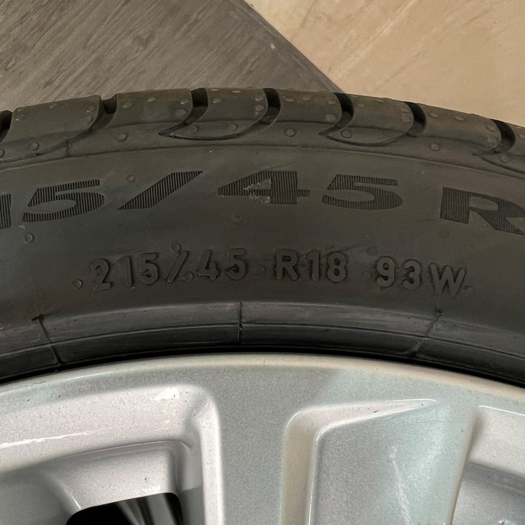 Pirelli POWERGY 215/45 R18, фото 6