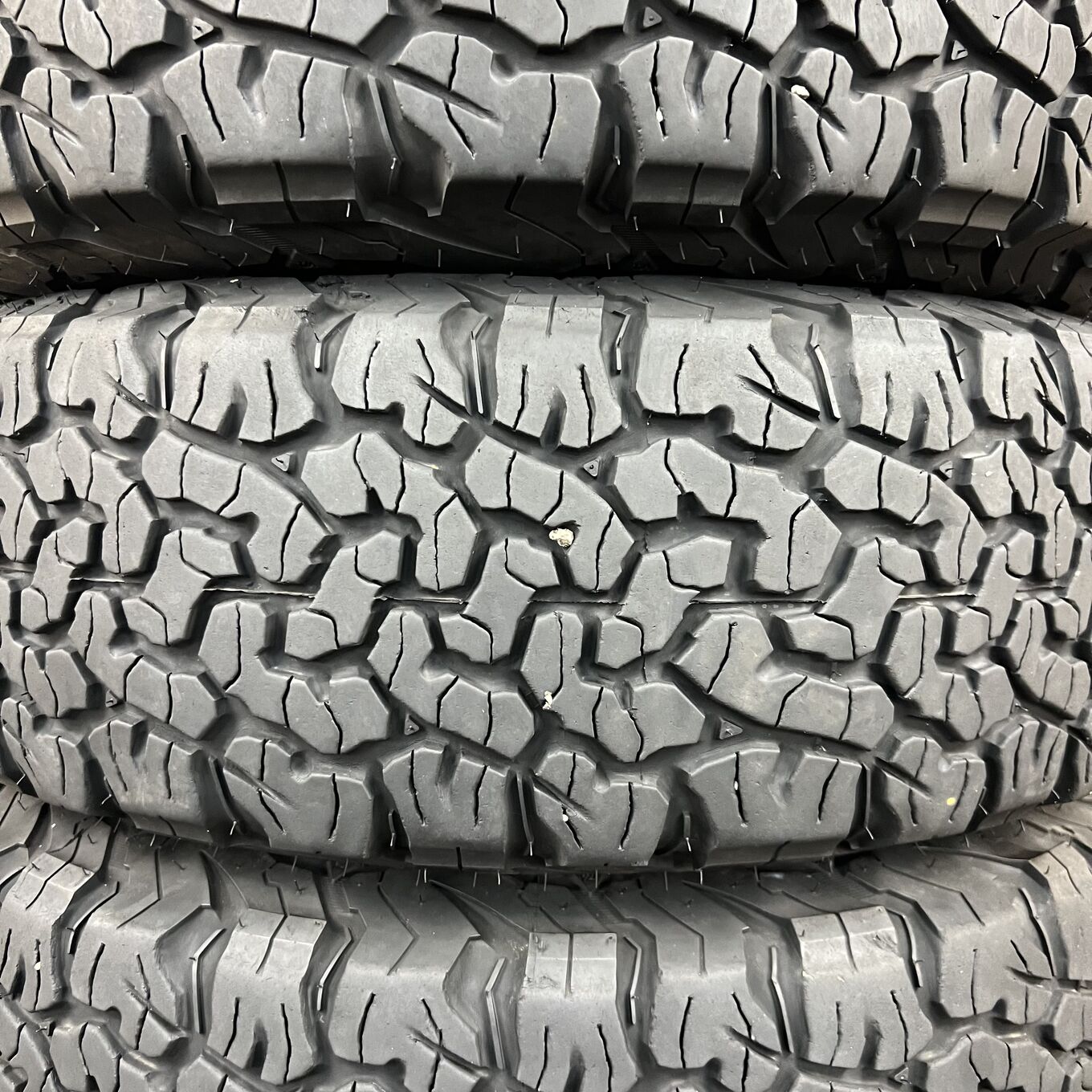 Bfgoodrich ALL TERRAIN T/A 215/70 R16, фото 3