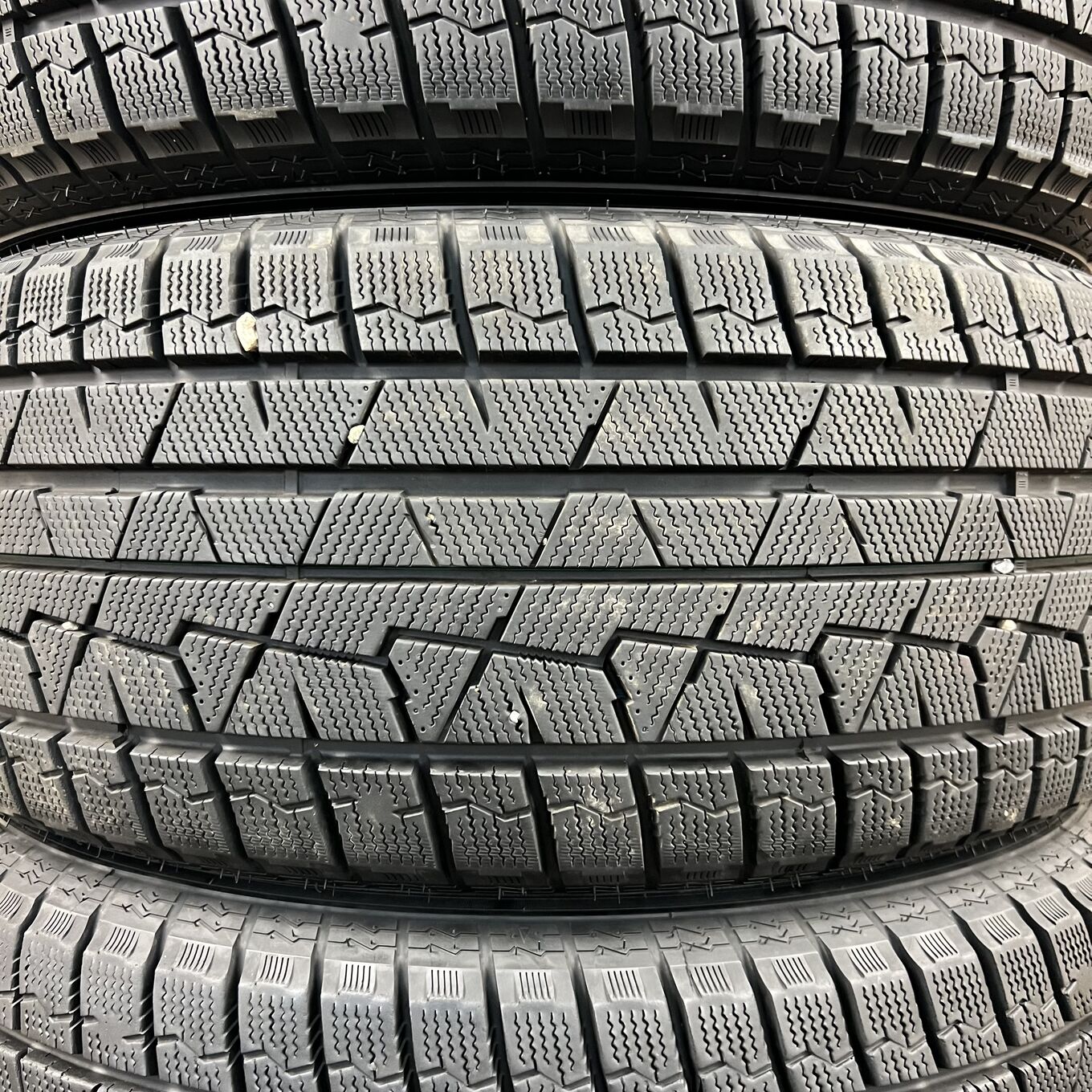 CF960 285/60 R18, фото 3