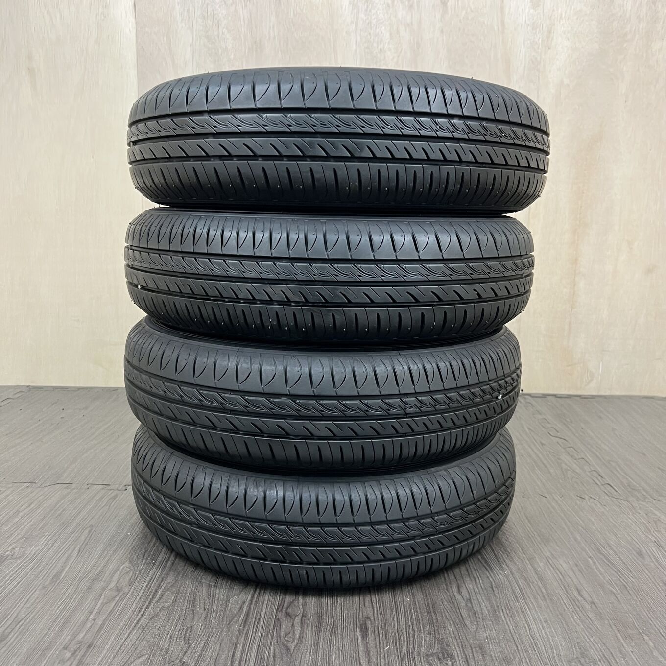 145/80 R13 Toyo PROXES CF3 — 13 600 ¥/комплект