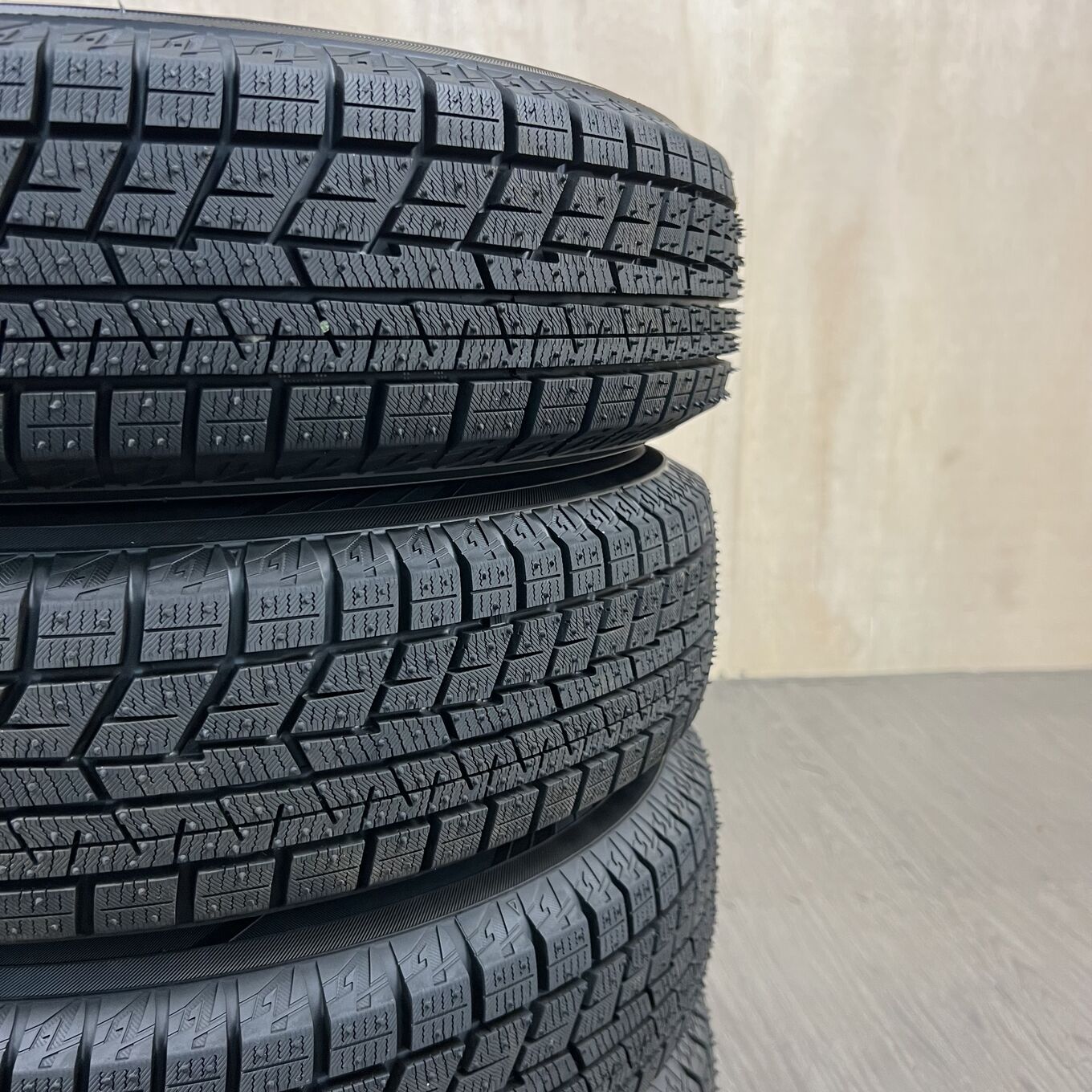 Yokohama ICE GUARD IG60 145/80 R13, фото 6