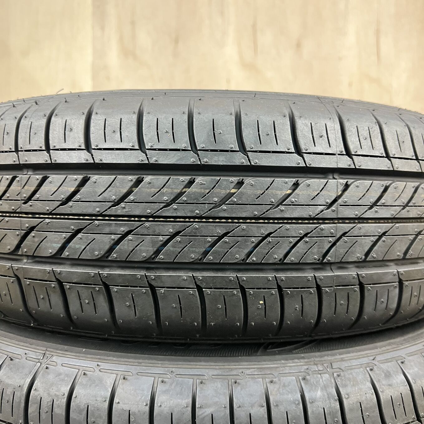 Dunlop ENASAVE EC300+ 175/65 R15, фото 2