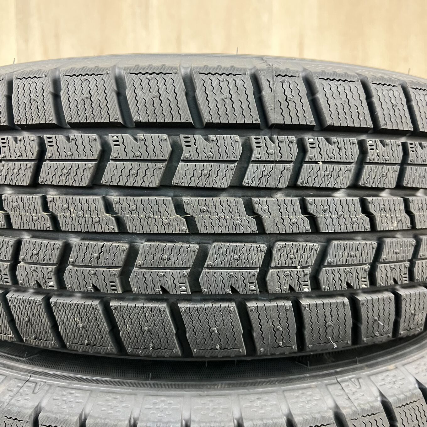 Goodyear ICE NAVI 7 195/65 R15, фото 2