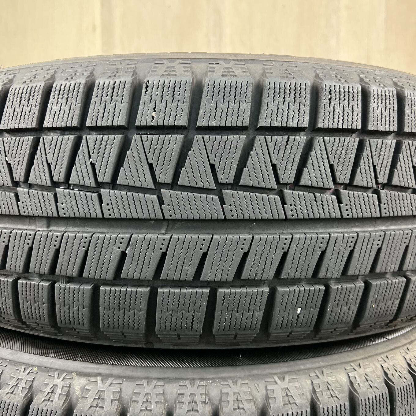Bridgestone ICE PARTNER 2 215/60 R17, фото 2