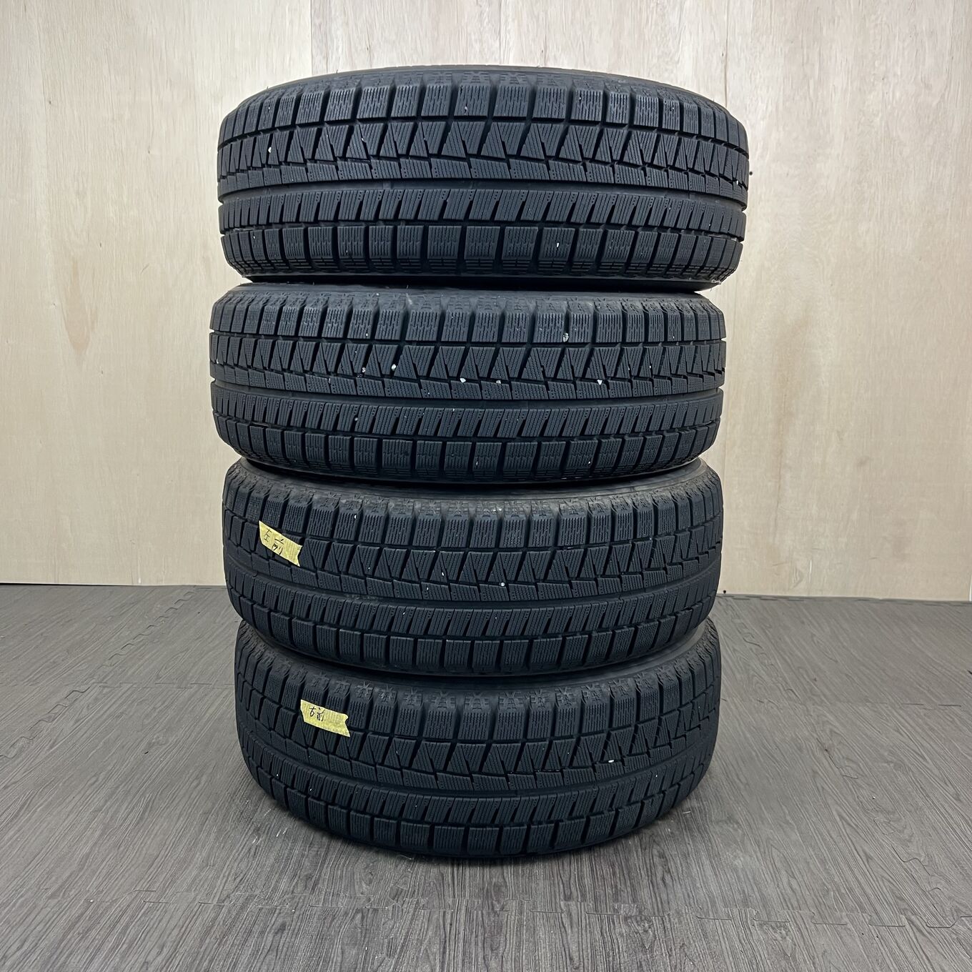 215/60 R17 Bridgestone ICE PARTNER 2 — 10 100 ¥/комплект