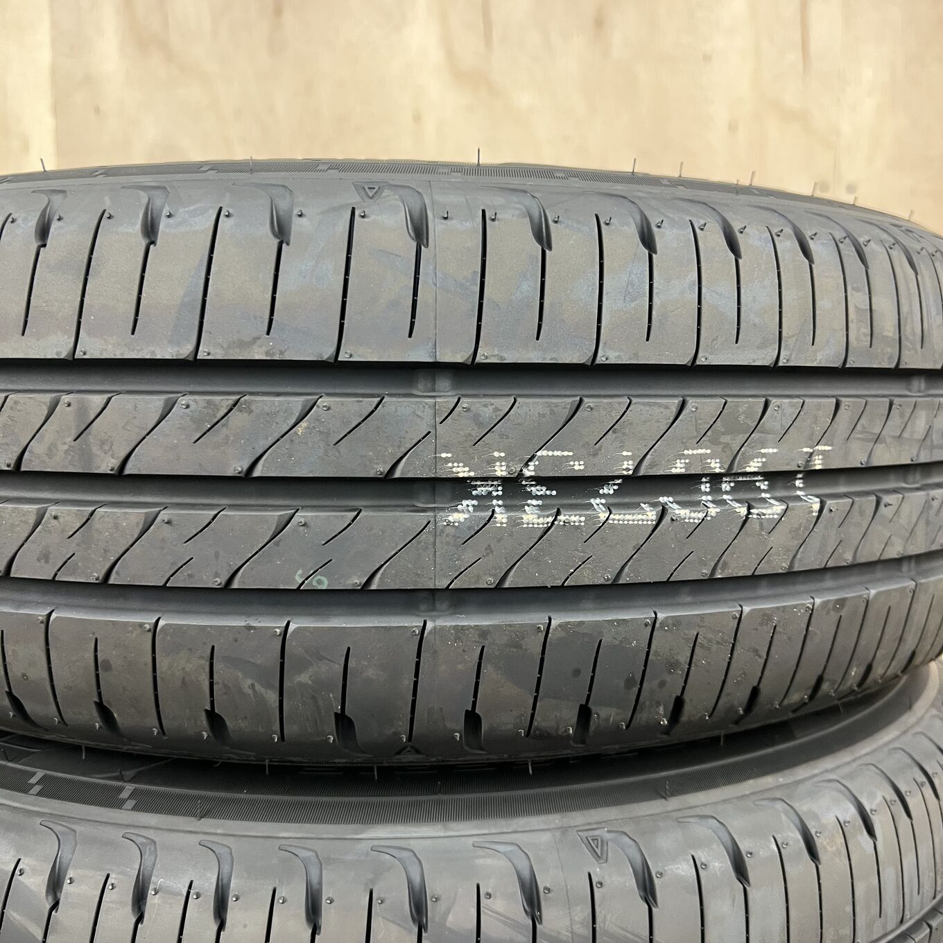 Dunlop ENASAVE EC205 185/65 R15, фото 2