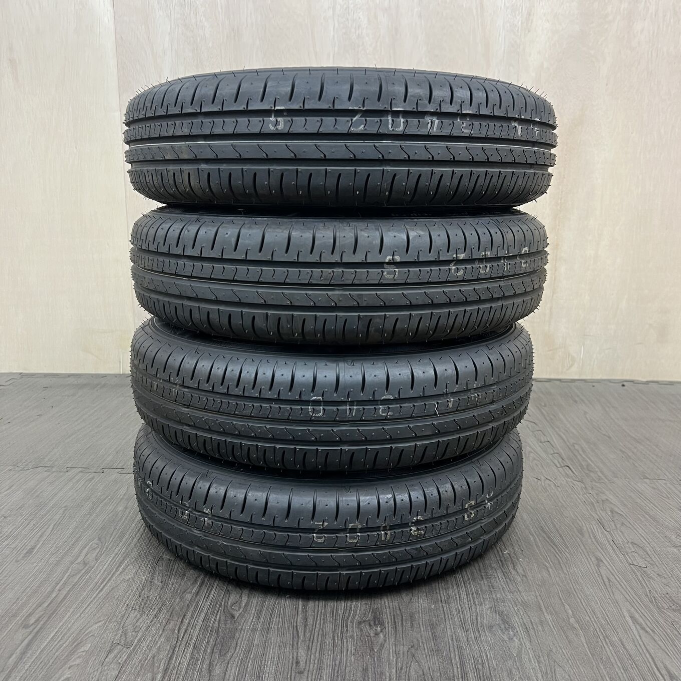 145/80 R13 Falken SINCERA SN832I — 19 600 ¥/комплект