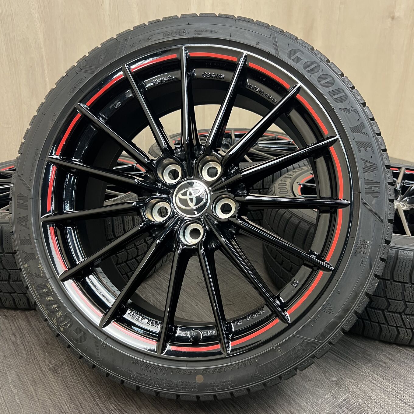 Goodyear YARIS GR 234/40 R18, фото 6