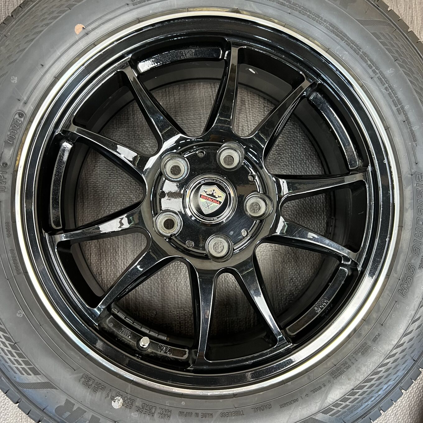 Goodyear EFFICIENT GRIP ECO EG02 215/60 R16, фото 3