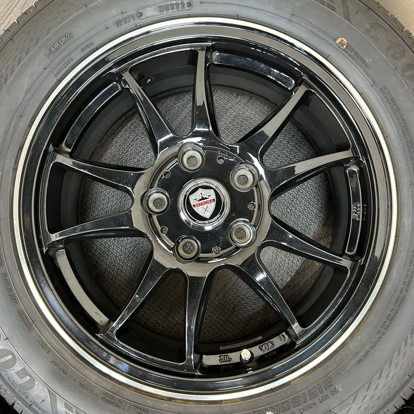 Goodyear EFFICIENT GRIP ECO EG02 215/60 R16, фото 4