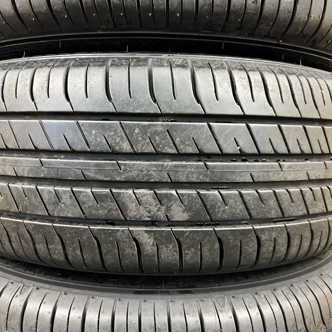 Goodyear EFFICIENTGRIP ECO EG02 215/60 R16, фото 3