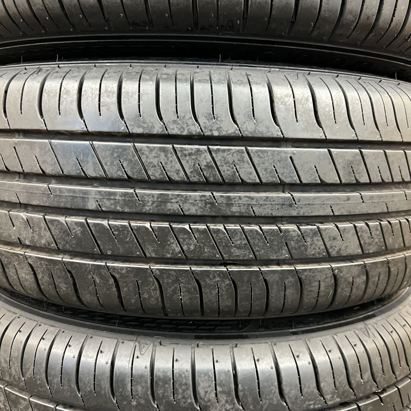 Goodyear EFFICIENTGRIP ECO EG02 215/60 R16, фото 4