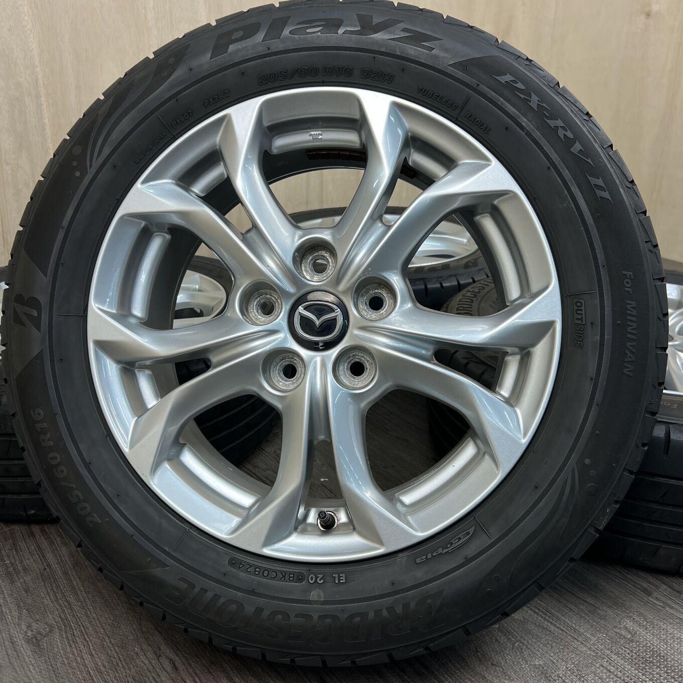Bridgestone PLAYZ PX-RVII 205/60 R16, фото 6