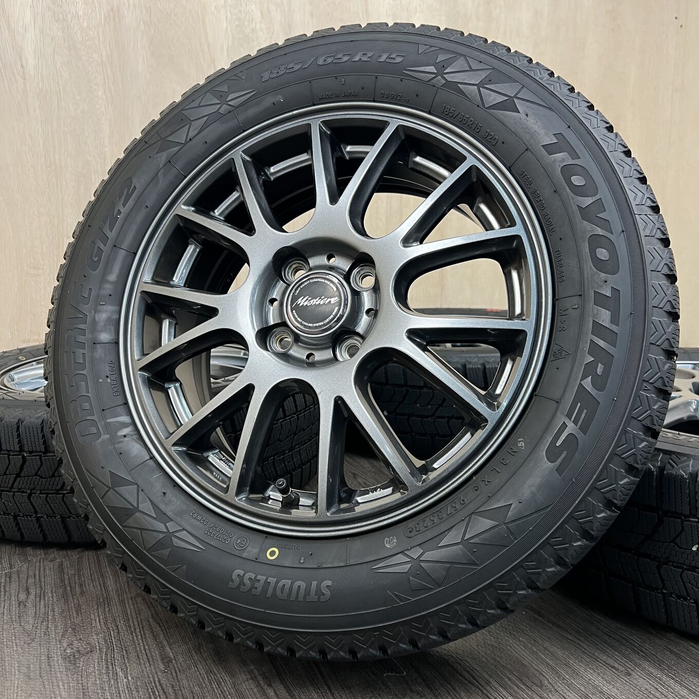 Б/У колесо в сборе 185/65 R15 Toyo OBSERVE GARIT GIZ2, артикул 178S40426